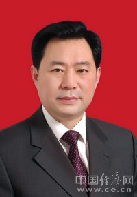 聂福如，一位卓越的企业领袖与时代先锋，聂福如，卓越企业领袖与时代先锋的领导力风采