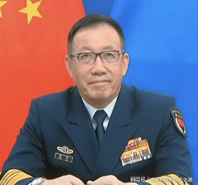 我国新任防长简历深度解析,我国新任防长简历深度解析,背景、经历与未来展望