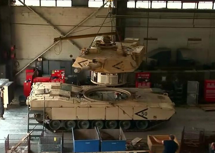 M1A2与T14，究竟哪个更厉害？，M1A2与T14，谁更胜一筹？