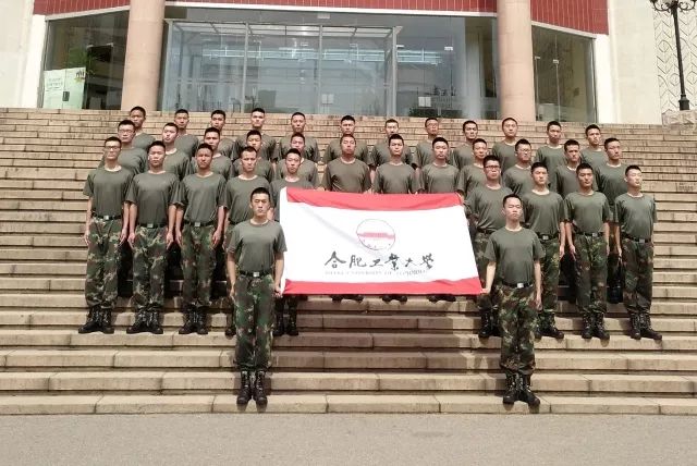CCTV7国防公开课回放，深度解读军事知识，激发国防热情，CCTV7国防公开课回放，深度解读军事知识，点燃国防激情
