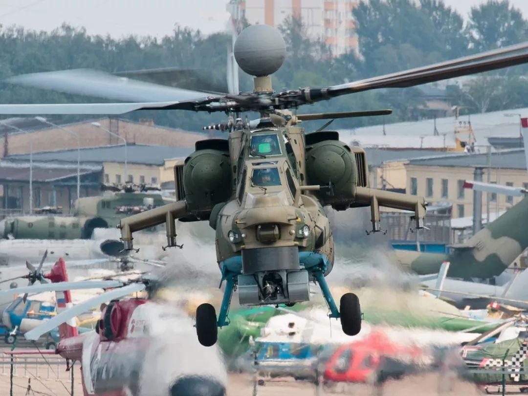 阿帕奇武装直升机，空中霸主的无尽风采，阿帕奇武装直升机，空中霸主之风采