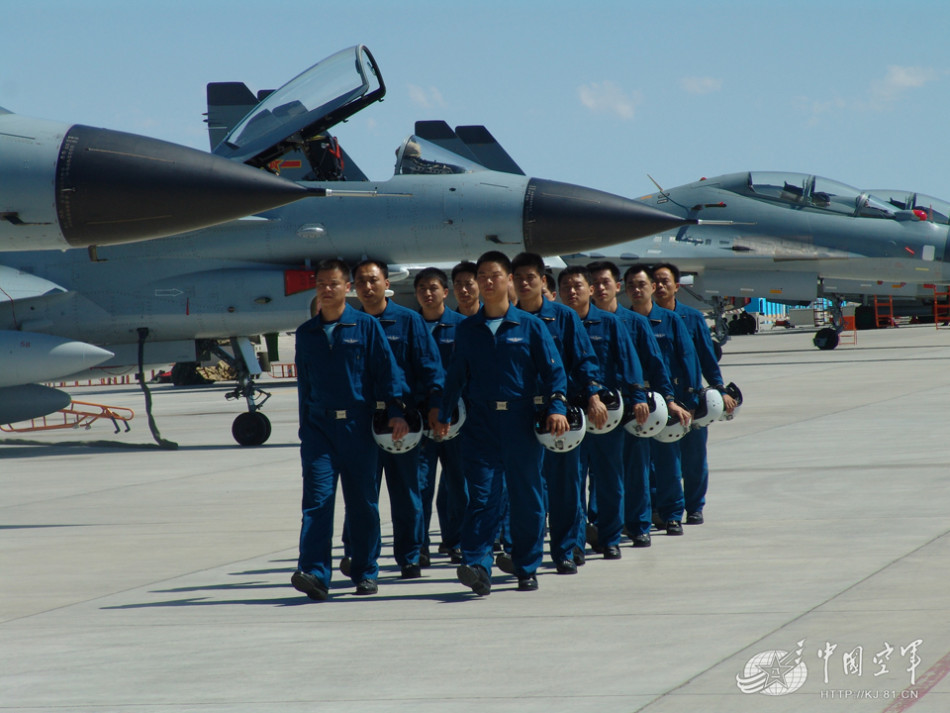 中国空军海军的成立时间及其深远影响，中国空军海军的成立及其深远影响分析