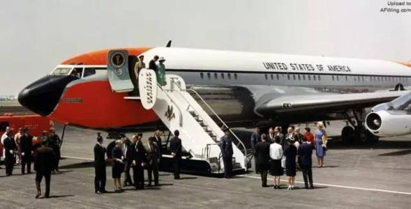 美国下一代空军一号总统专机，未来航空技术的巅峰展现，美国下一代空军一号总统专机，未来航空技术的极致展现