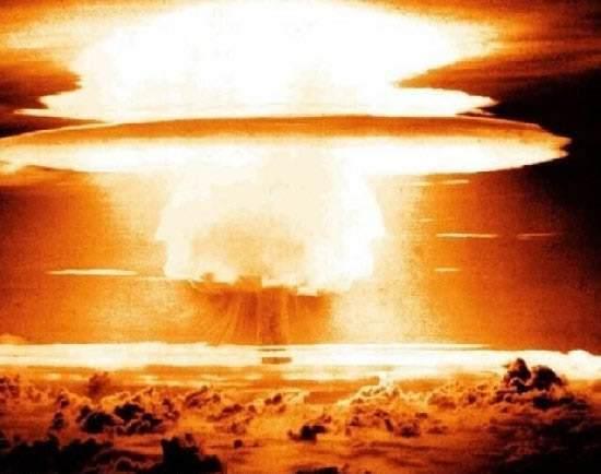 关于第四代核武器N2爆弹的图片及其技术探讨，第四代核武器N2爆弹图片与相关技术探讨