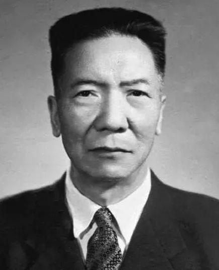 八一勋章奖金数额及其背后荣誉的象征，八一勋章奖金数额与背后荣誉的象征意义