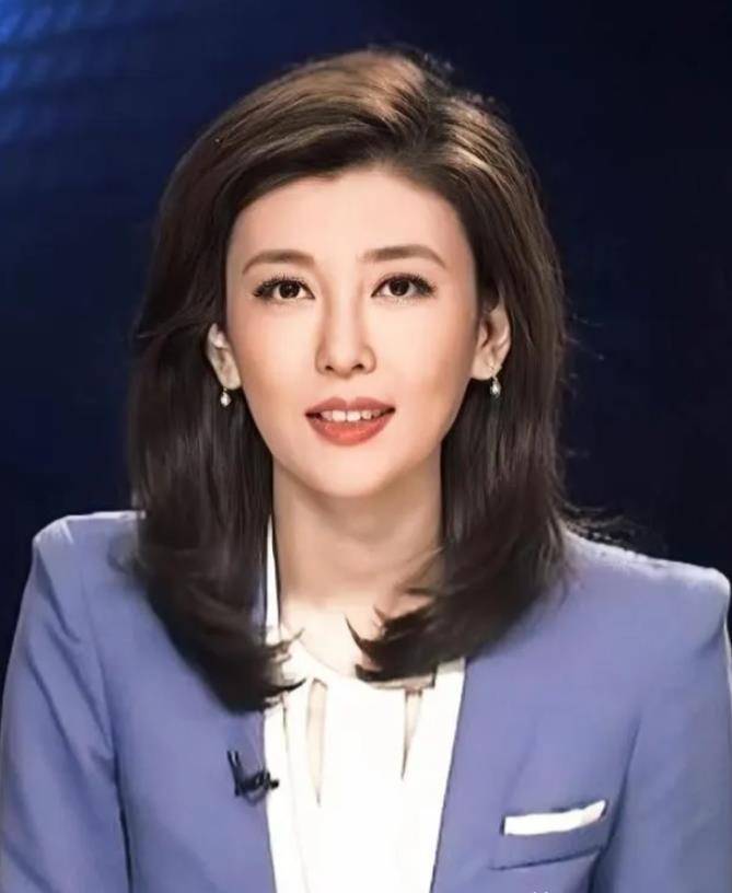 央视最漂亮的女主持人——一位闪耀的传媒之星，央视最美女主持人，闪耀的传媒之星传奇