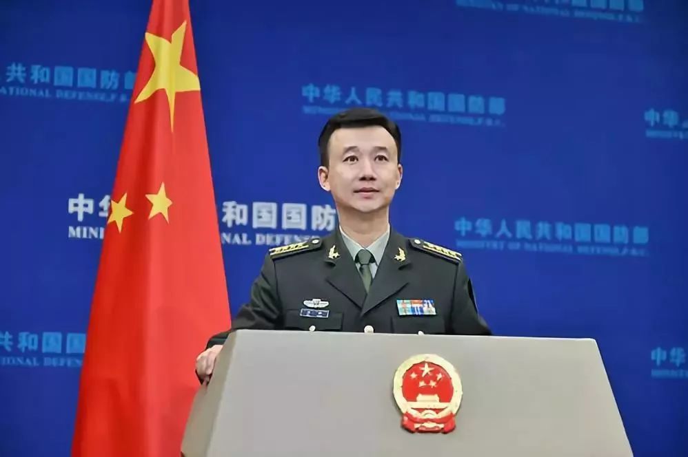 军事新闻PPT稿件，军事新闻PPT稿件概览