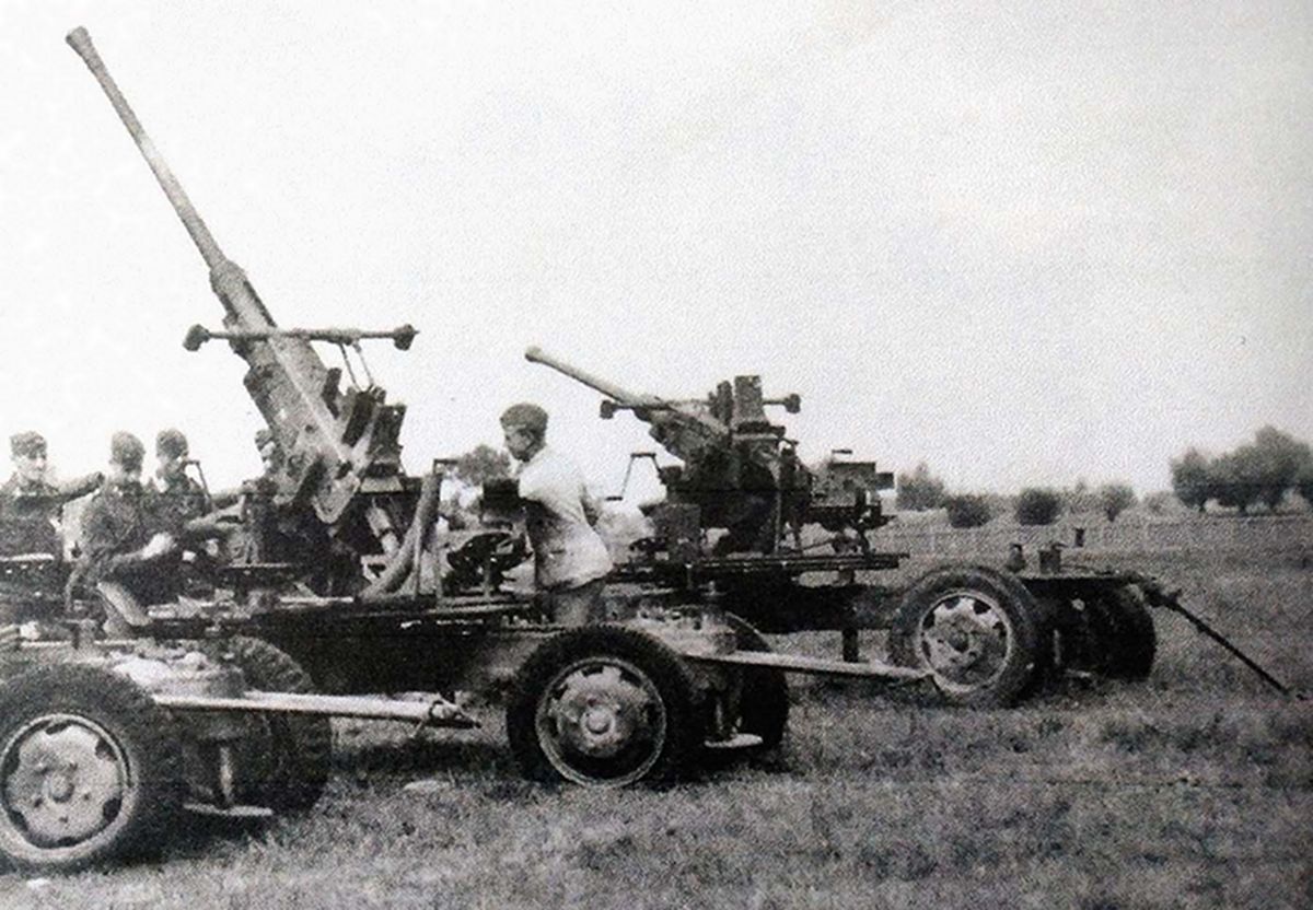 揭秘中国军工的杰出之作,37毫米高射炮,揭秘中国军工的杰出之作,威力强大的37毫米高射炮