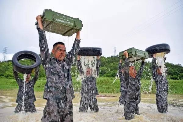 委内瑞拉猎人勋章与钢钉,一段历史的交织与工艺的融合,委内瑞拉猎人勋章与钢钉,历史交织与工艺融合的传奇故事