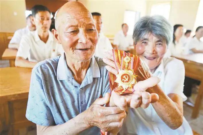 国宾护卫队，荣耀与责任的象征——中华人民共和国国宾护卫队探析，国宾护卫队，荣耀与责任的象征深度解读