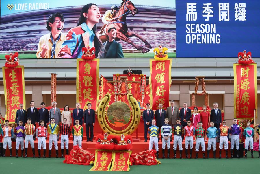 探索香港特马文化，一场未来的盛宴即将在今晚开启，香港特马文化探索之夜，未来盛宴开启