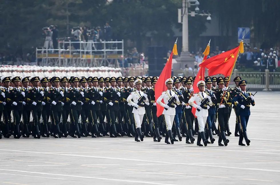我国二零一五年九月三日胜利日大阅兵，彰显国家力量与民族精神，我国胜利日大阅兵，展现国家力量与民族精神的辉煌瞬间