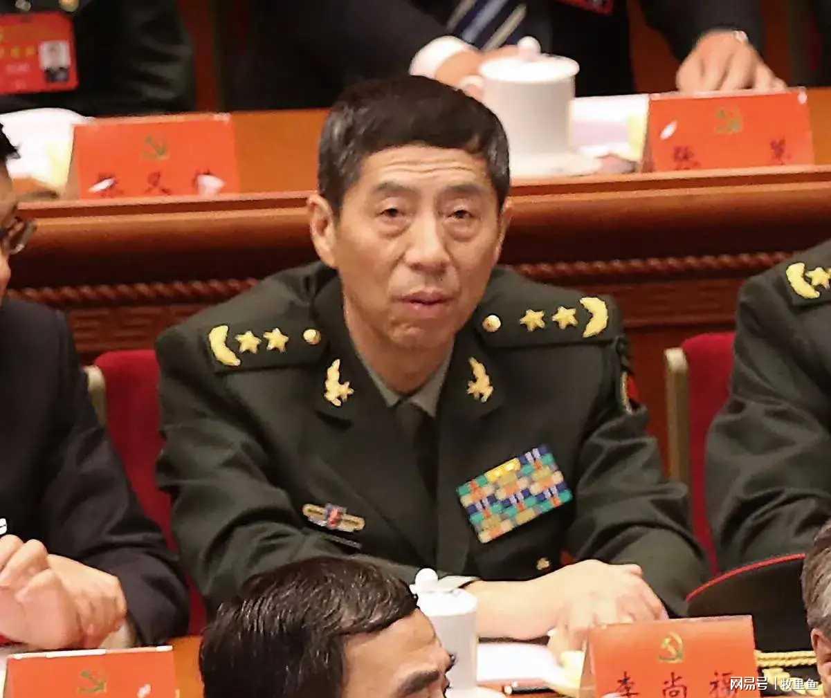 国防部长李常福