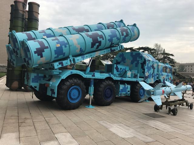 红旗-10防空导弹射程，现代防空体系中的核心力量，红旗-10防空导弹射程，现代防空体系中的核心支柱