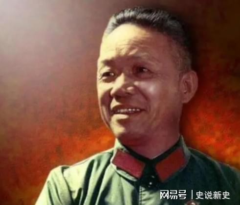 海南岛战役中的韩先楚，英勇无畏的指挥官与无畏的战士，韩先楚，海南岛战役中的英勇指挥官与无畏战士