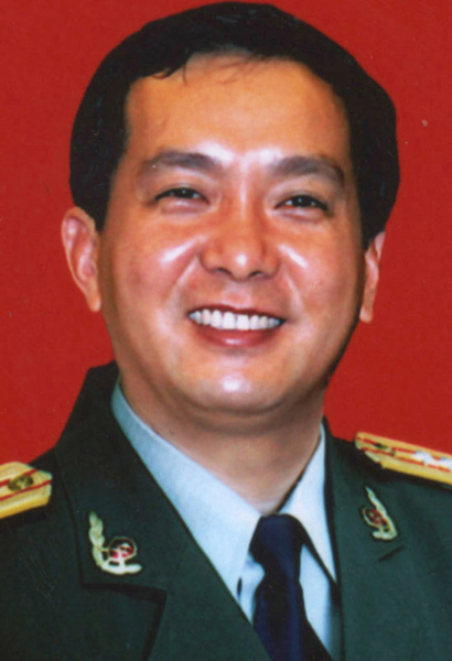 丁晓兵的入党之路与军衔荣誉，丁晓兵，入党之路与军衔荣耀的辉煌历程