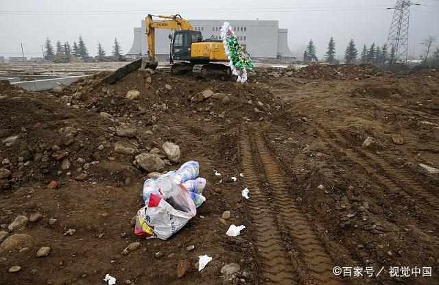 94西安空难后村民哄抢旅客物品事件探究，西安空难后旅客物品遭哄抢事件深度探究