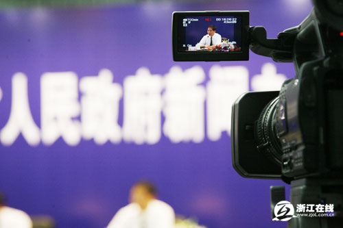 新闻发布会在哪个频道直播，探索直播时代的媒体融合之路，媒体融合时代下的直播频道探索，新闻发布会直播新动向