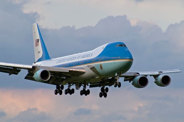 空军一号，揭秘总统专属飞行器的神秘面纱，空军一号，揭开总统专属飞行器的神秘面纱