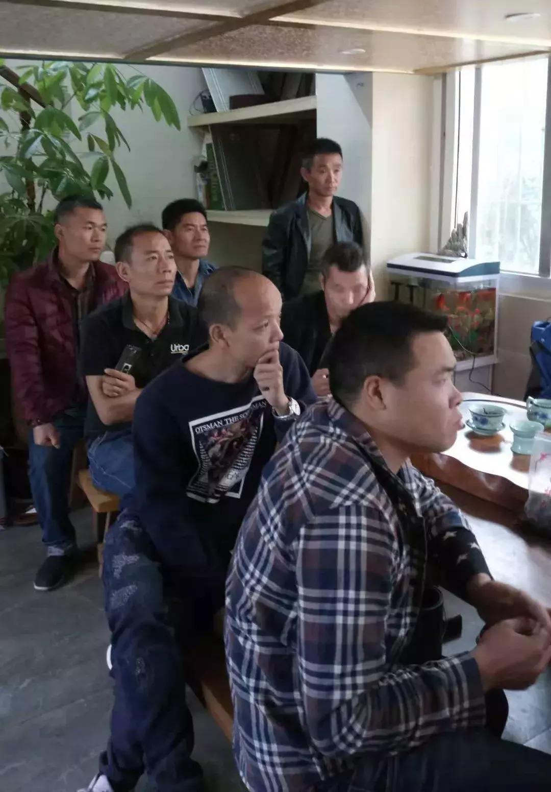 歼-16最新涂装，展现中国空军力量的崭新面貌，歼-16最新涂装揭示中国空军力量的崭新风采