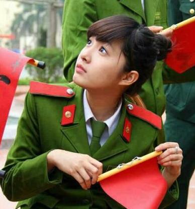 中国女兵在越南，勇气与担当的传奇故事，中国女兵在越南，勇气与担当的壮丽传奇