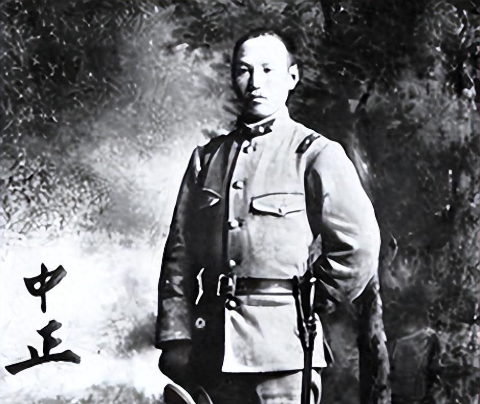 蒋介石与永丰舰照片，历史的见证与回忆，蒋介石与永丰舰照片，历史的见证与永恒回忆