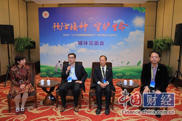 齐发保，一个值得尊敬的时代楷模，齐发保，时代楷模的光辉典范