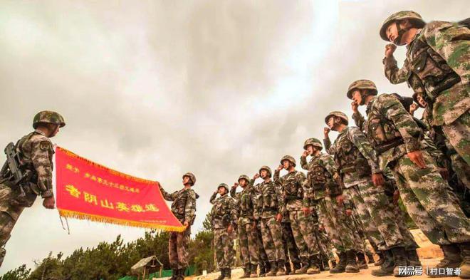 南部战区，两个集团军的独特视角与战略深度，南部战区两大集团军独特视角与战略深度揭秘