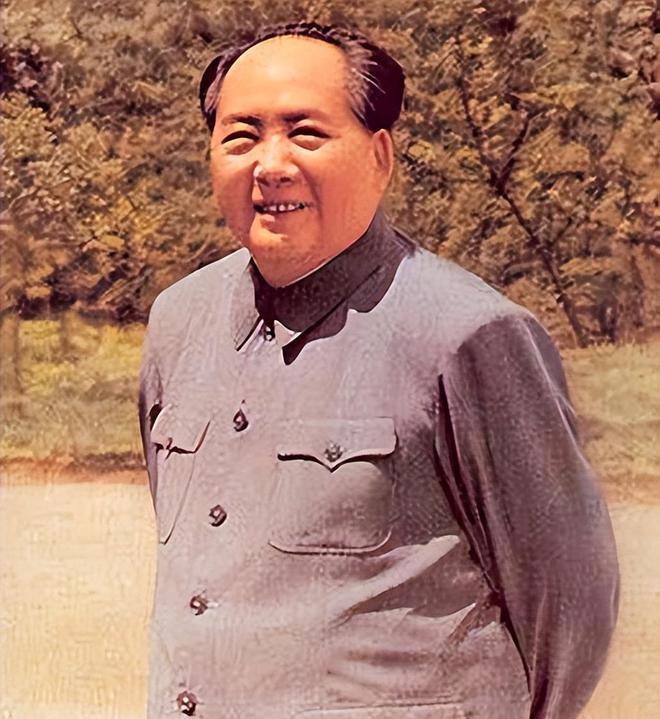 阅兵方阵，多少人一排的神秘数字，阅兵方阵的神秘排列，一排多少人？