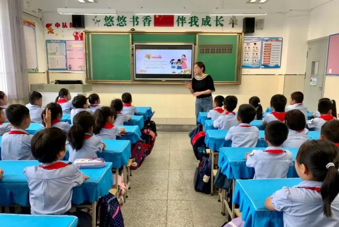 关于中国陆军第XXX集团军王牌军百科的文章，中国陆军XXX集团军王牌军百科全解，历史、现状、战斗力解析