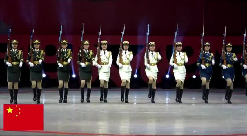 解放军三军仪仗队女兵表演，荣耀与力量的展现，解放军三军仪仗队女兵表演，荣耀与力量的璀璨瞬间