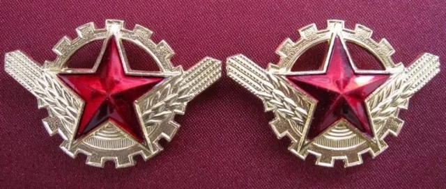 军人领花图片，荣耀的象征与时代的印记，军人领花图片，荣耀与时代的印记风采展示