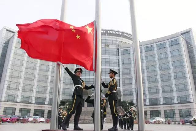 国旗护卫队介绍，荣耀与责任，国旗护卫队的荣耀与责任介绍