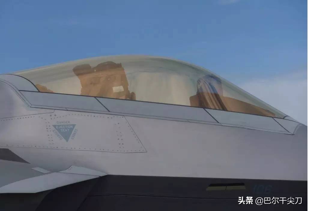 F22与F16，哪个更先进？，F22与F16，哪个战斗机更先进？
