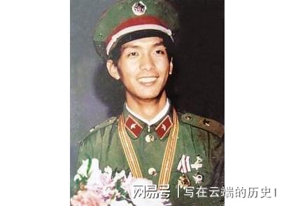 丁晓兵将军的妻子，一位伟大的军嫂的无私奉献与坚韧品格，丁晓兵将军妻子，军嫂的无私奉献与坚韧品格赞歌
