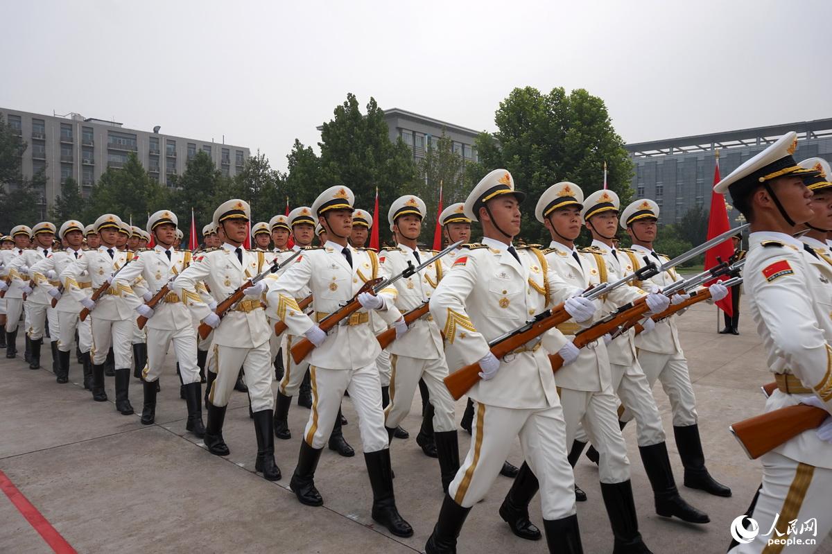 壮丽征程，7月1日三军仪仗队的庄严时刻，壮丽征程，7月1日三军仪仗队的庄严启幕时刻