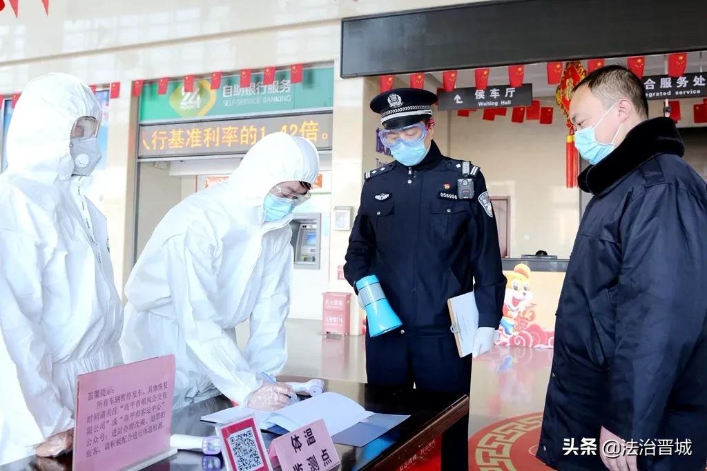 盛世华章，回顾2005年国庆大阅兵，盛世华章，回顾2005年国庆阅兵盛典