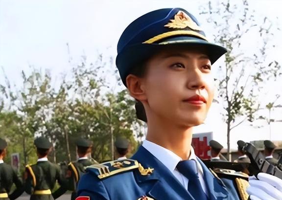 三军仪仗队队长程诚，荣耀与担当的象征，三军仪仗队队长程诚，荣耀与担当的典范