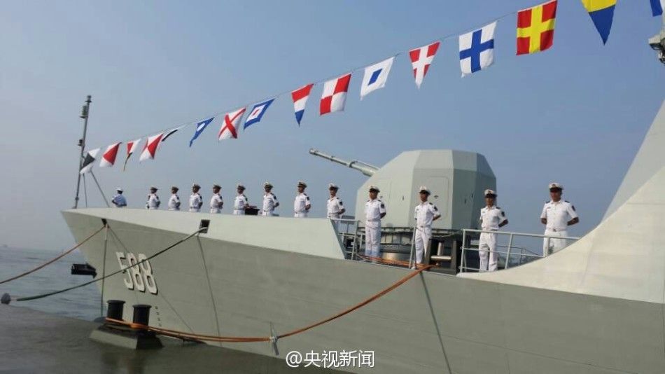 泉州舰真实视频，展现中国海军力量的生动写照，泉州舰实拍视频，中国海军力量的震撼展示