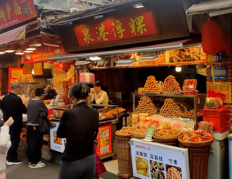 泉州西街小吃，一场味蕾的盛宴，泉州西街小吃，味蕾的饕餮盛宴