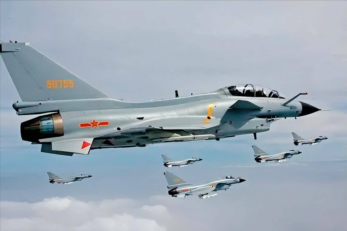 中国空军的力量，震撼世界之强大实力，中国空军实力震撼全球，展现强大战斗力