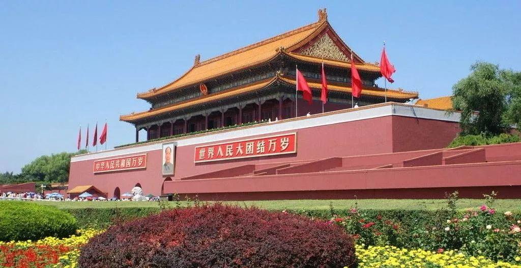 各国评论中国七十周年阅兵，壮丽画卷展现国家力量与决心，全球视角下的中国七十周年阅兵，壮丽画卷展现国家力量与决心坚定展现评论热议