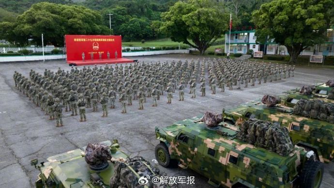 中国人民解放军驻香港部队，守护与担当，中国人民解放军驻香港部队，守护与担当的使命