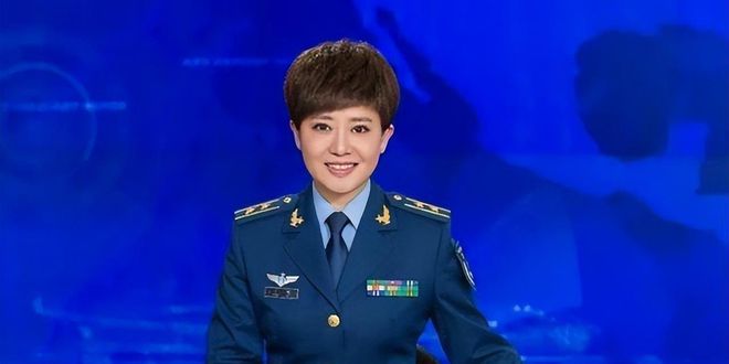 军事美女主持人，魅力与智慧的完美结合，军事美女主持人，魅力与智慧并存的风采