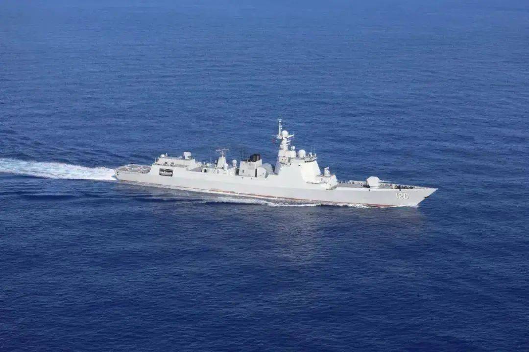 中国海军120舰，新时代的海上卫士，中国海军120舰，新时代海上卫士的坚强后盾