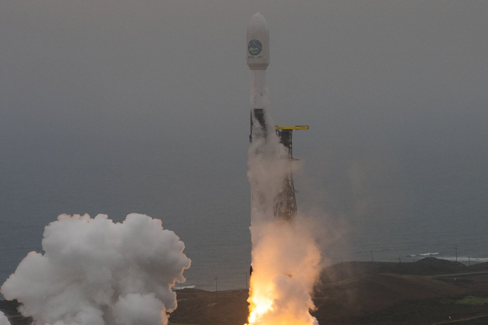 火箭发射失败与卫星赔偿问题探讨，火箭发射失败与卫星赔偿问题深度探讨