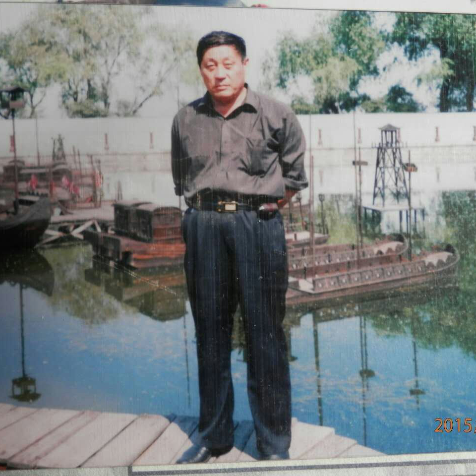 谢荣德，一位卓越的企业领袖的独特视角与智慧决策，谢荣德，企业领袖的独特视角与智慧决策之道