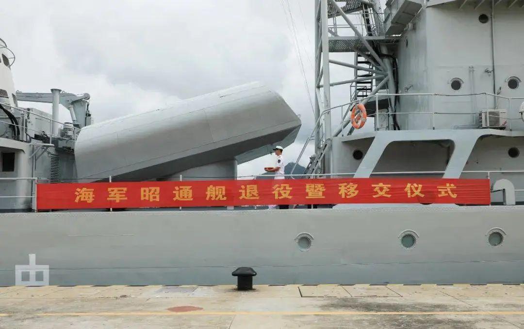 揭秘中国海军的巨舰之星——534军舰，揭秘中国海军巨舰之星，534军舰的传奇故事