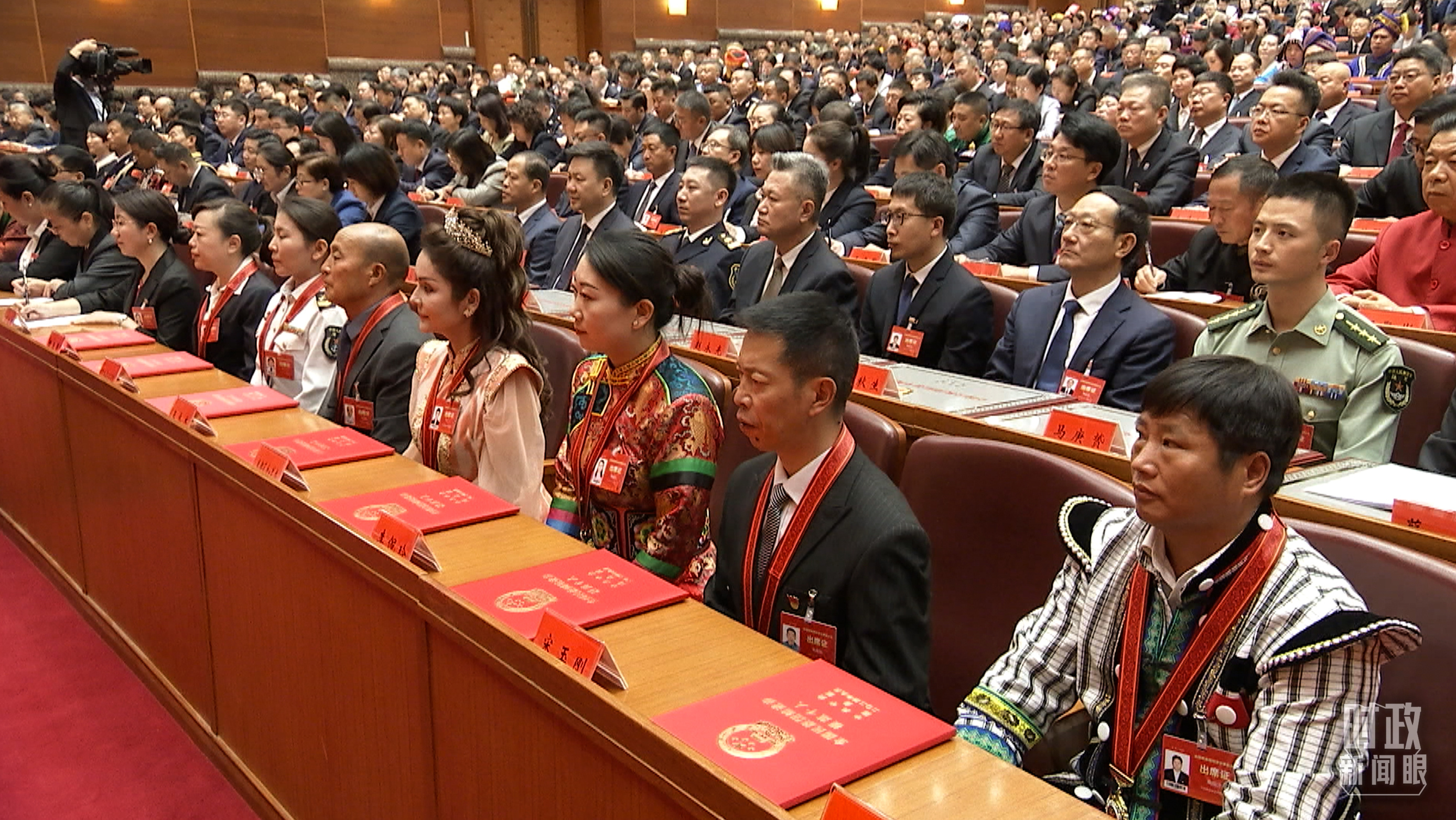 国内时政新闻深度解读，挑战与机遇并存，国内时政新闻深度解读，挑战与机遇并存的时代分析