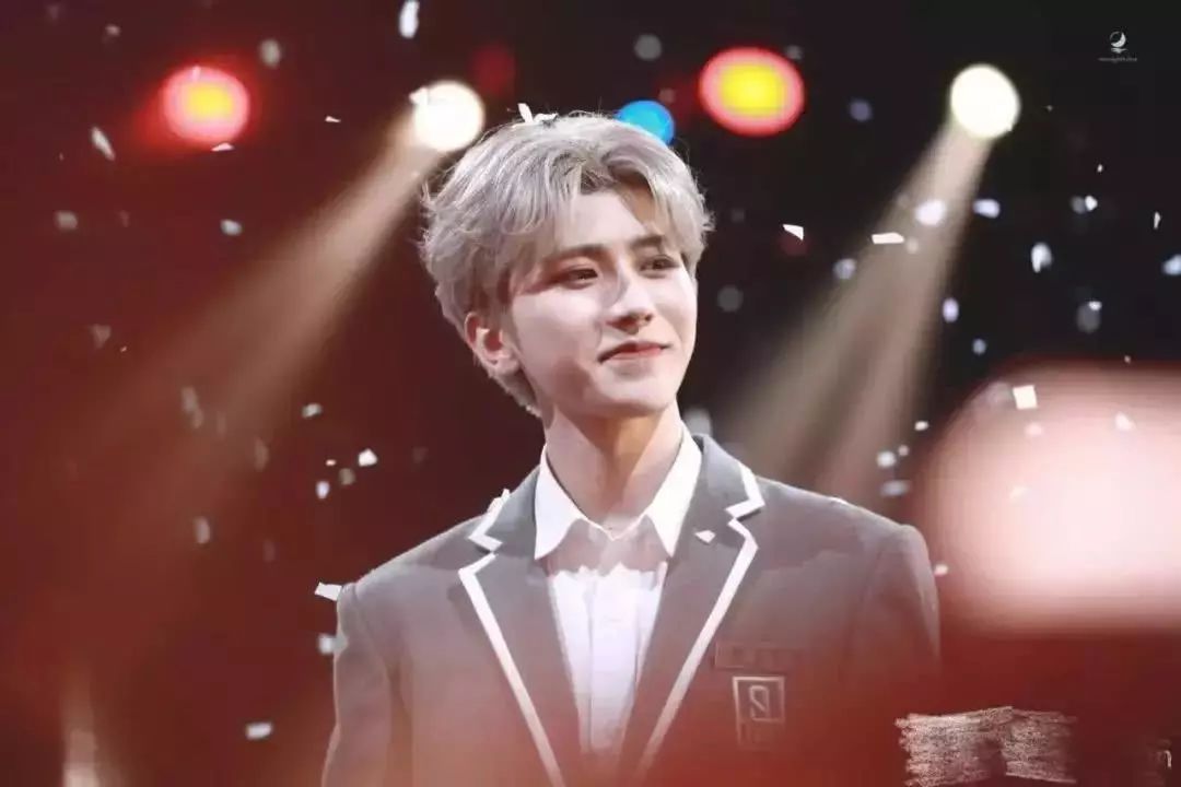 白小姏与王中王